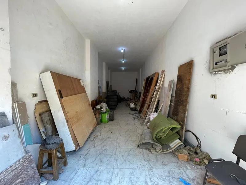 محل للبيع 📍 متفرع من شارع إسماعيل زكي (( خطوات لشارع وينجت ))