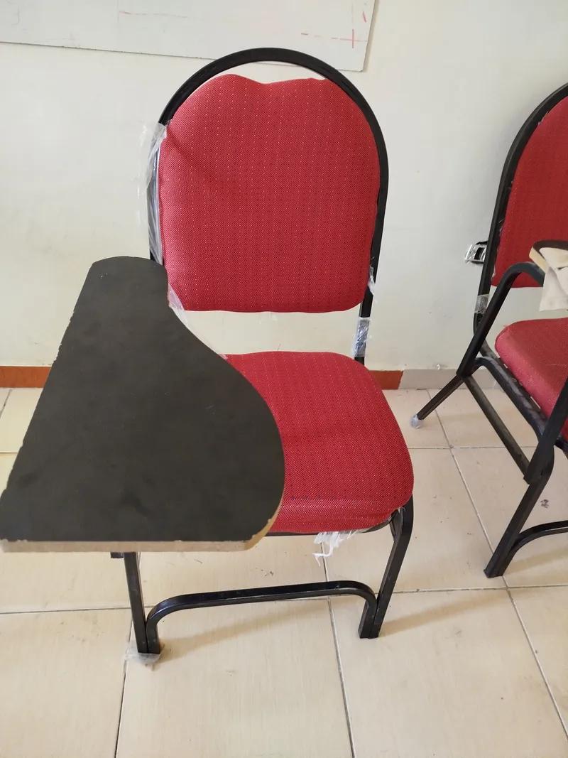 كراسي محاضرات للبيع حديد محمل