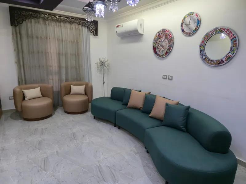 شقه الترا سوبر لوكس للبيع في التجمع الخامس