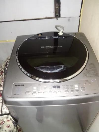 غسالة توشيبا فوق اتوماتك في 6 أكتوبر, الجيزة - 13,000 EGP