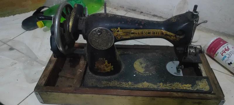 ماكنه خياطه للبيع