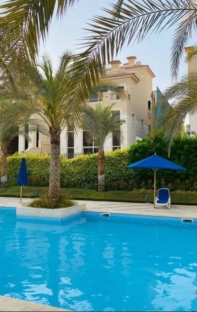 تاون هاوس للبيع في لافيستا سيتي