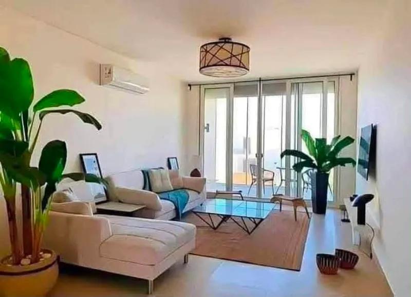 ارضي بجاردن للبيع(sea view) 150متر في La vista Bay East استلام قريب