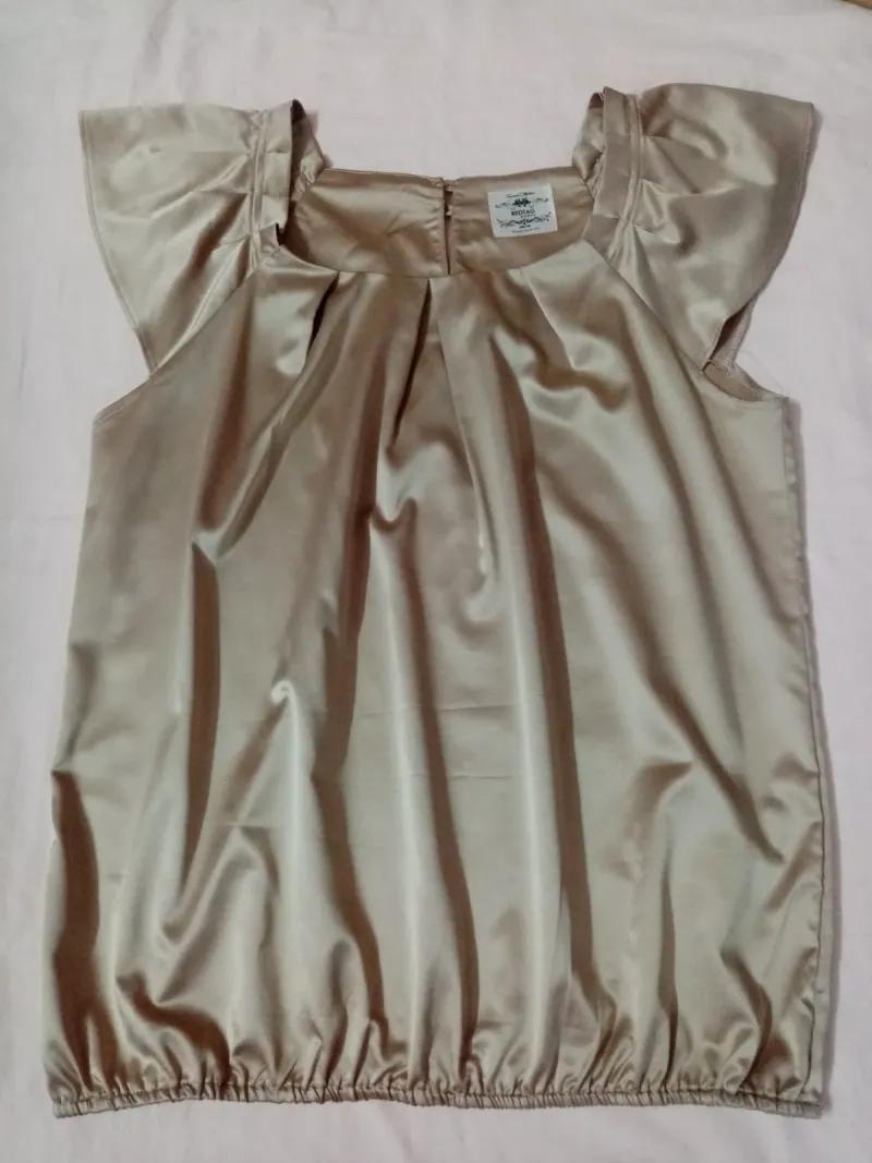 بلوزة ماركة RedTag
