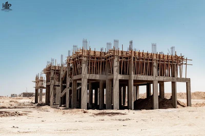 شقه فيو حمام سباحه مساحتها 88 متر مربع مقدم 10% فقط