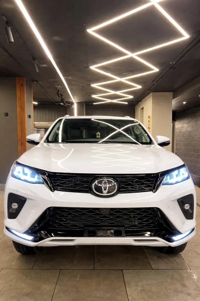 Toyota fortuner sport 2027