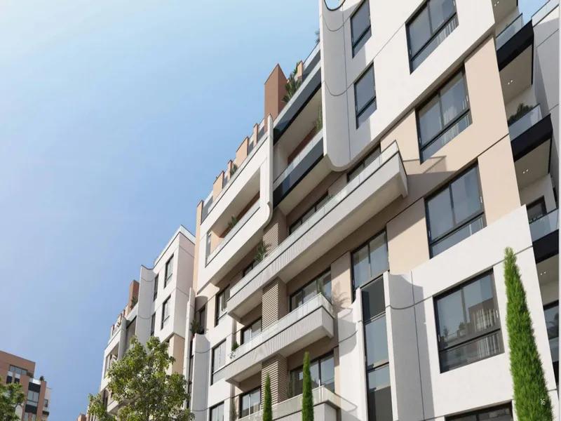 شقتك في زايد، مساحة كبيرة، و تقسيط مريح