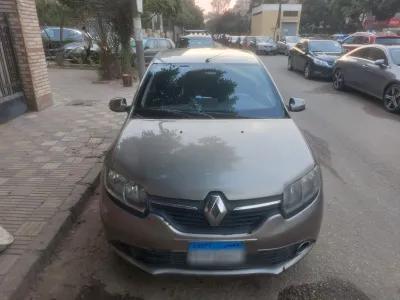 رينو لوجان 2015