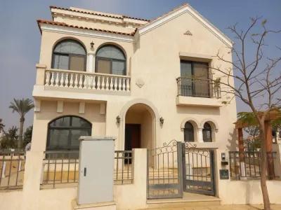 Villa for sale in Celia