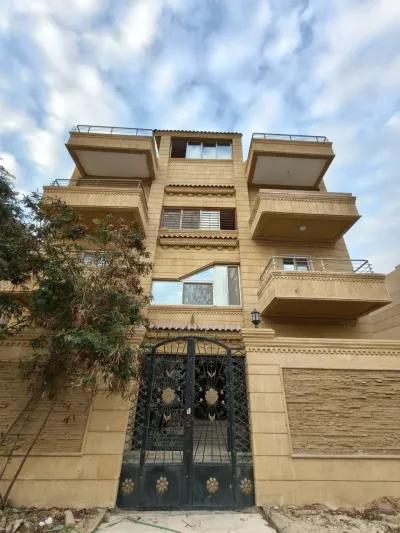 شقة للبيع في مدينة الشروق