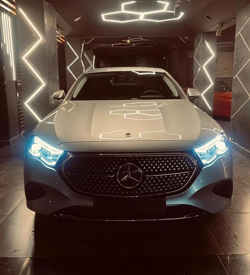 Mercedes E200 2025