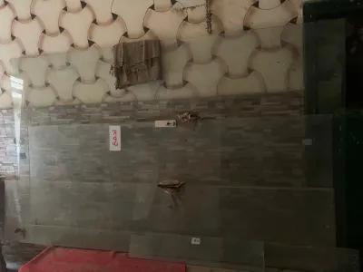 زجاج سيكوريت للبيع in Faisal, Giza - 4,300 EGP