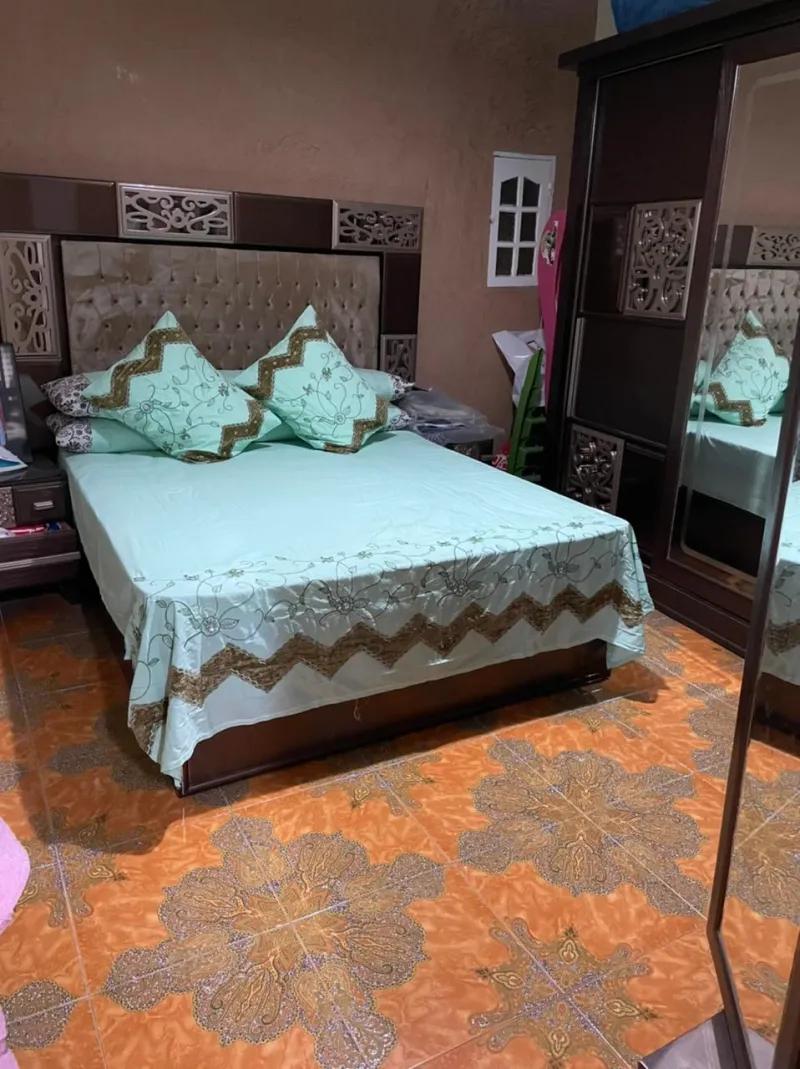 شقتين للبيع