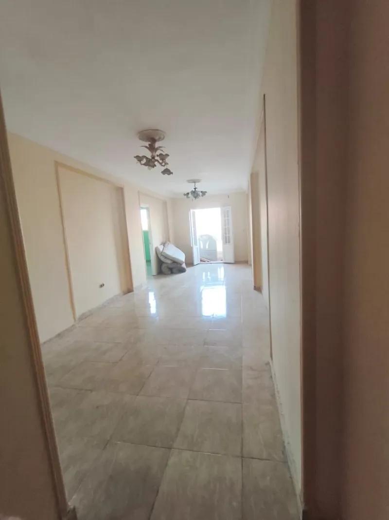 شقه سكنيه مساحة 125 متر بالأسكندرية