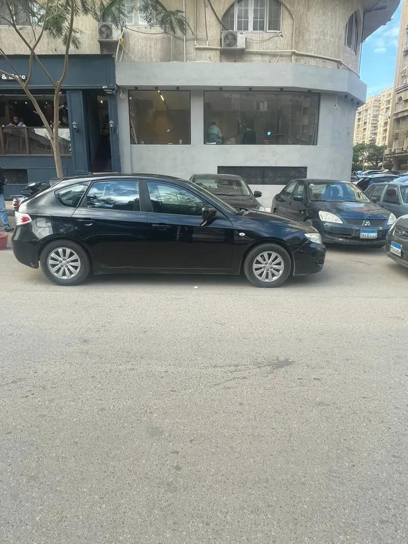 سوبارو امبريزا هاتش باك