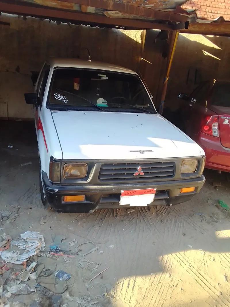 سيارة ميتسوبيشي دوبل كابينة 2003