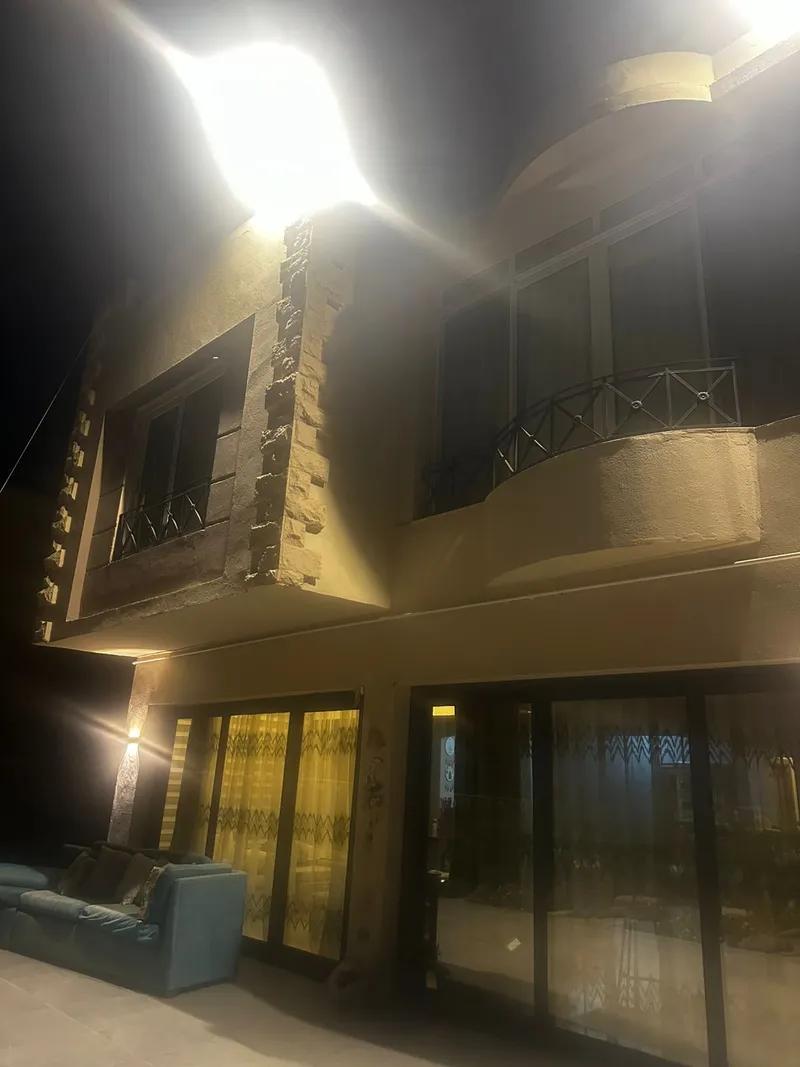 فيلا للبيع على طريق مصر اسكندريه الصحراوي