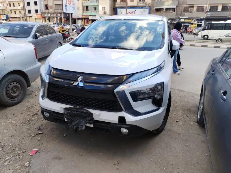 للبيع سيارة ميتسوبيشي إكسباندر 2025 أبيض مواصفات خليجية