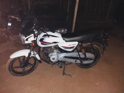Bajaj Boxer
