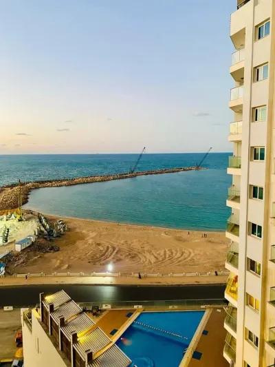 شقق مفروشه سيدي بشر بجوار فندق الهيلتون الأسكندرية في سيدي بشر, الإسكندرية - 1,350 EGP