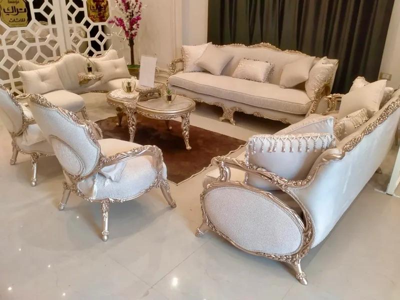 صالون جديد للبيع.