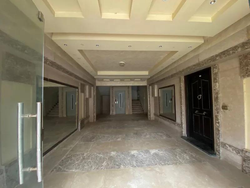 شقة في كريك بارك