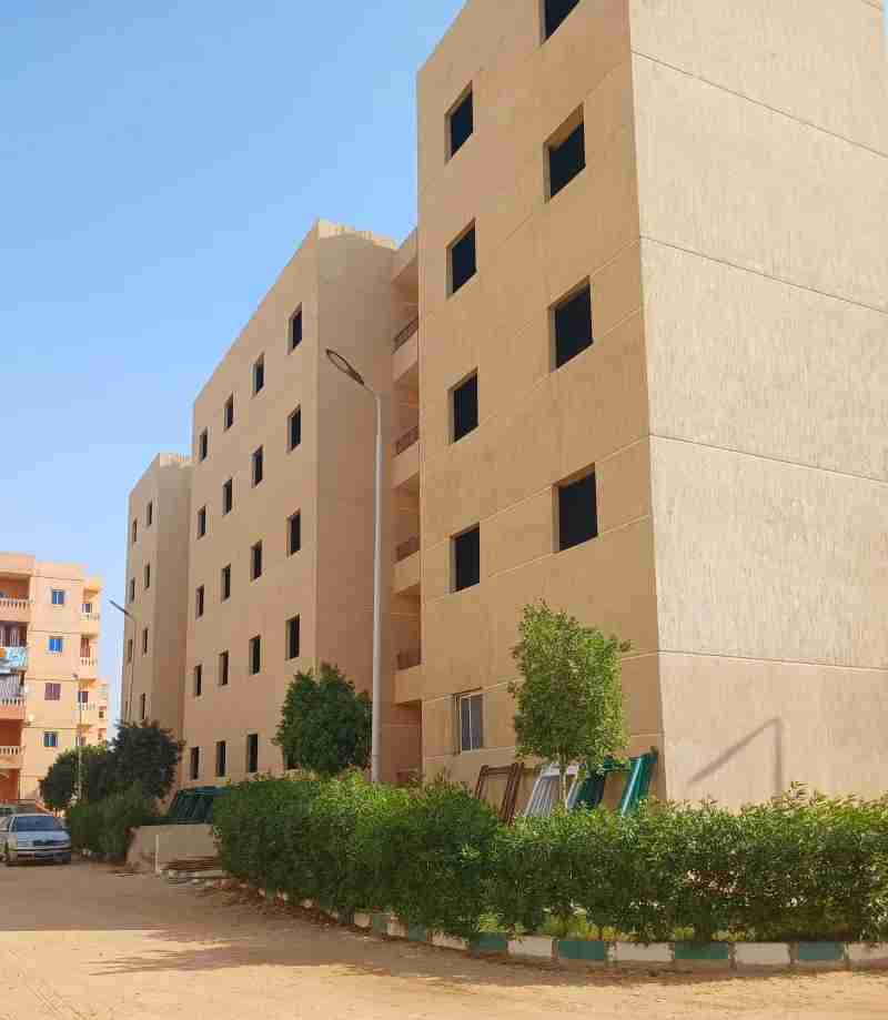شقة للبيع في العاشر من رمضان