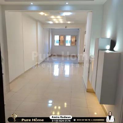 مقر اداري للايجار - سموحة in Smouha, Alexandria - 25,000 EGP