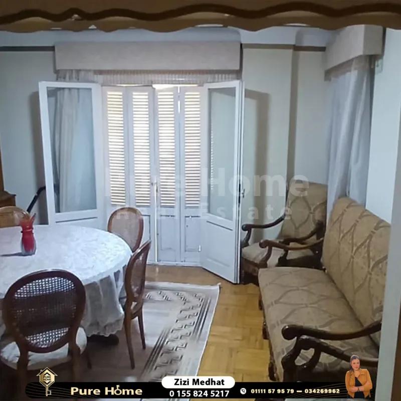 شقة للايجار المفروش – جليم (شارع أبوقير الرئيسي)