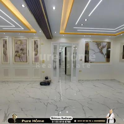 Apartment for rent in Laurent in Laurent, Alexandria - 28,000 EGP