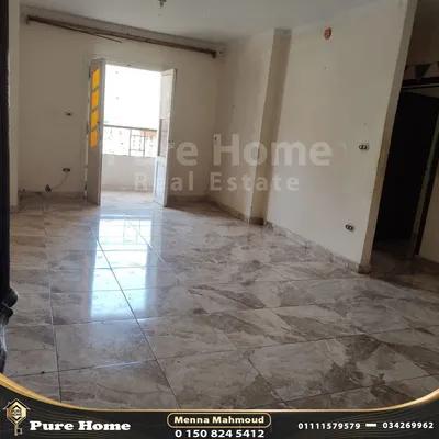 Apartment for sale in Moharam Bik in Moharam Bik, Alexandria - 3,600,000 EGP