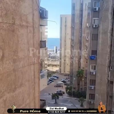 Apartment for sale in Sidi Gaber