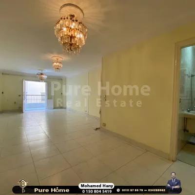 شقة للايجار – بولكلي في بولكلي, الإسكندرية - 15,000 EGP