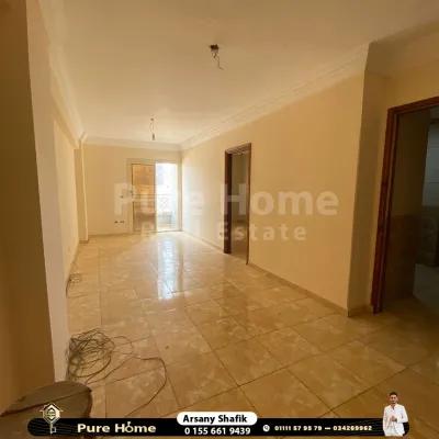 شقة للبيع - الابراهيمية - شارع طيبة في الإبراهيمية, الإسكندرية - 4,250,000 EGP