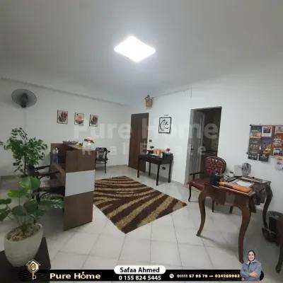 فرصة للاستثمار مقر اداري للبيع - سموحة