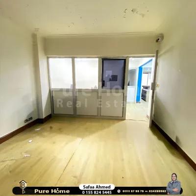 شقة للايجار ( تصلح سكني او اداري ) في محطة الرمل, الإسكندرية - 20,000 EGP