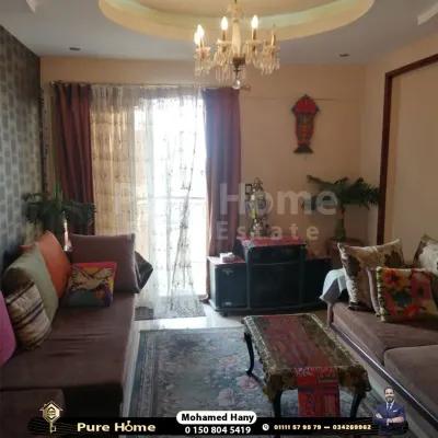 شقة للبيع - كامب شيزار في كامب سيزار, الإسكندرية - 4,200,000 EGP