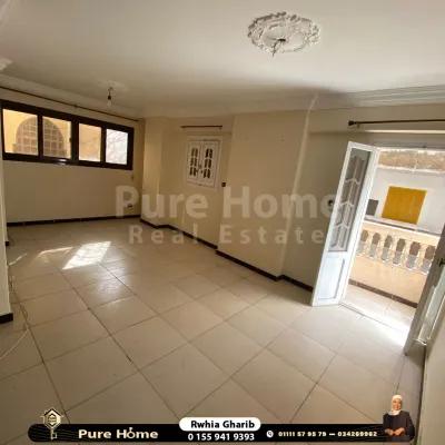 شقة للايجار – الهدايا في بولكلي, الإسكندرية - 12,000 EGP