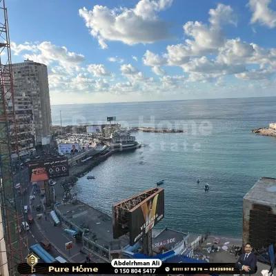 شقة للايجار المفروش - جليم - علي البحر مباشرة في جليم, الإسكندرية - 45,000 ج.م