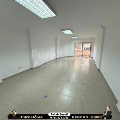 شقة للبيع في سموحة