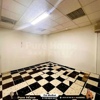 مقر اداري للبيع - السرايا - ثالث نمرة من البحر