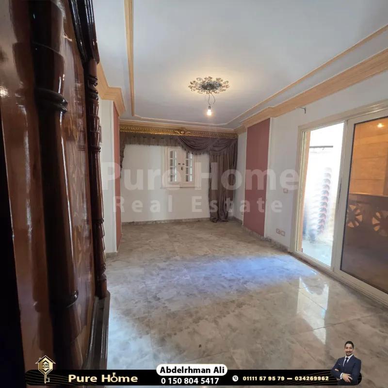 شقة للبيع – متفرع من الاقبال – خطوات من الترام