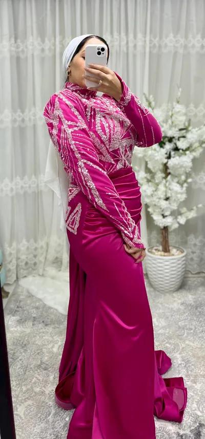 فستان ستان في عجمي, الإسكندرية - 2,500 EGP