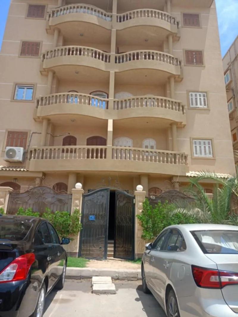 شقة بالتجمع