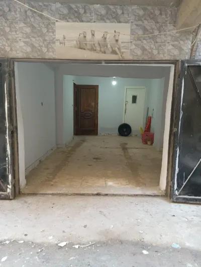 محل تجاري للإيجار مساحة 65 متر بشارع جانبي من شارع 14 الفلكي