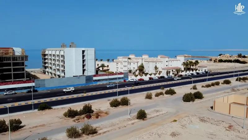 شقة 88م بإطلالة على البحر والمسبح أوضة وصالة في أورو بيتش