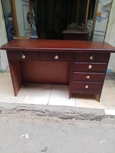 مكتب خشبي زان في مدينة دمياط, دمياط - 0 EGP