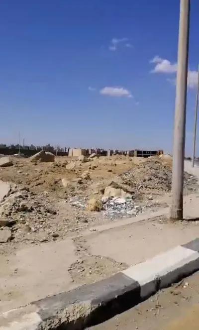 ارض للبيع في منطقة حيوية وقريبة من الخدمات