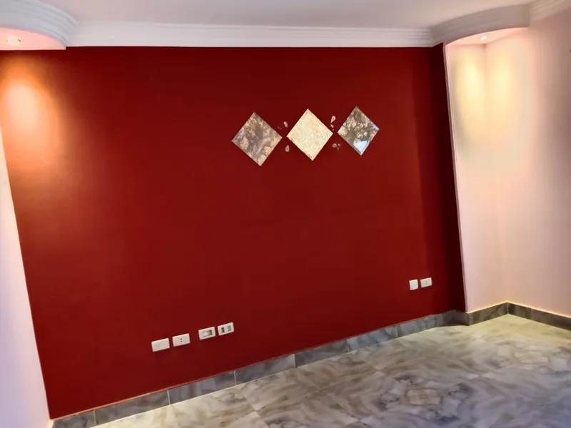 شقة للبيع بالهضبة الوسطي المقطم