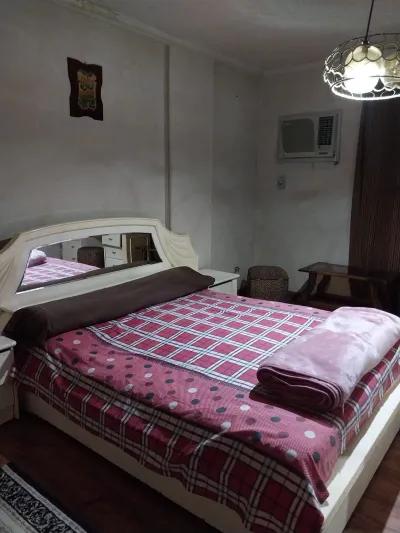 شقه للبيع 250م